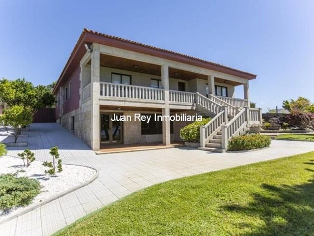 10 CHALET A LA VENTA EN ADINA - SANXENXO 