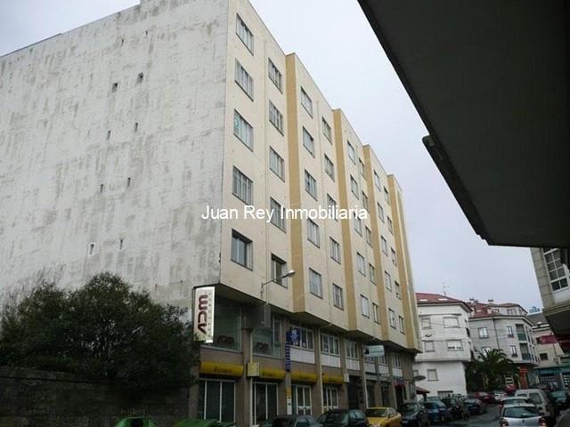 190 BAJO EN VENTA - Cambados