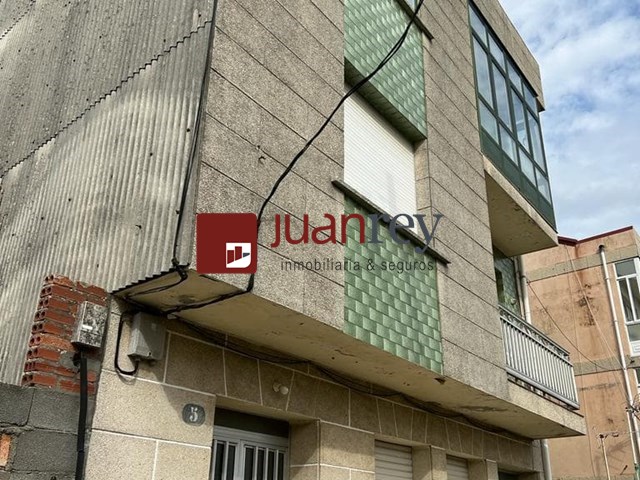 28 CASA A LA VENTA EN CAMBADOS