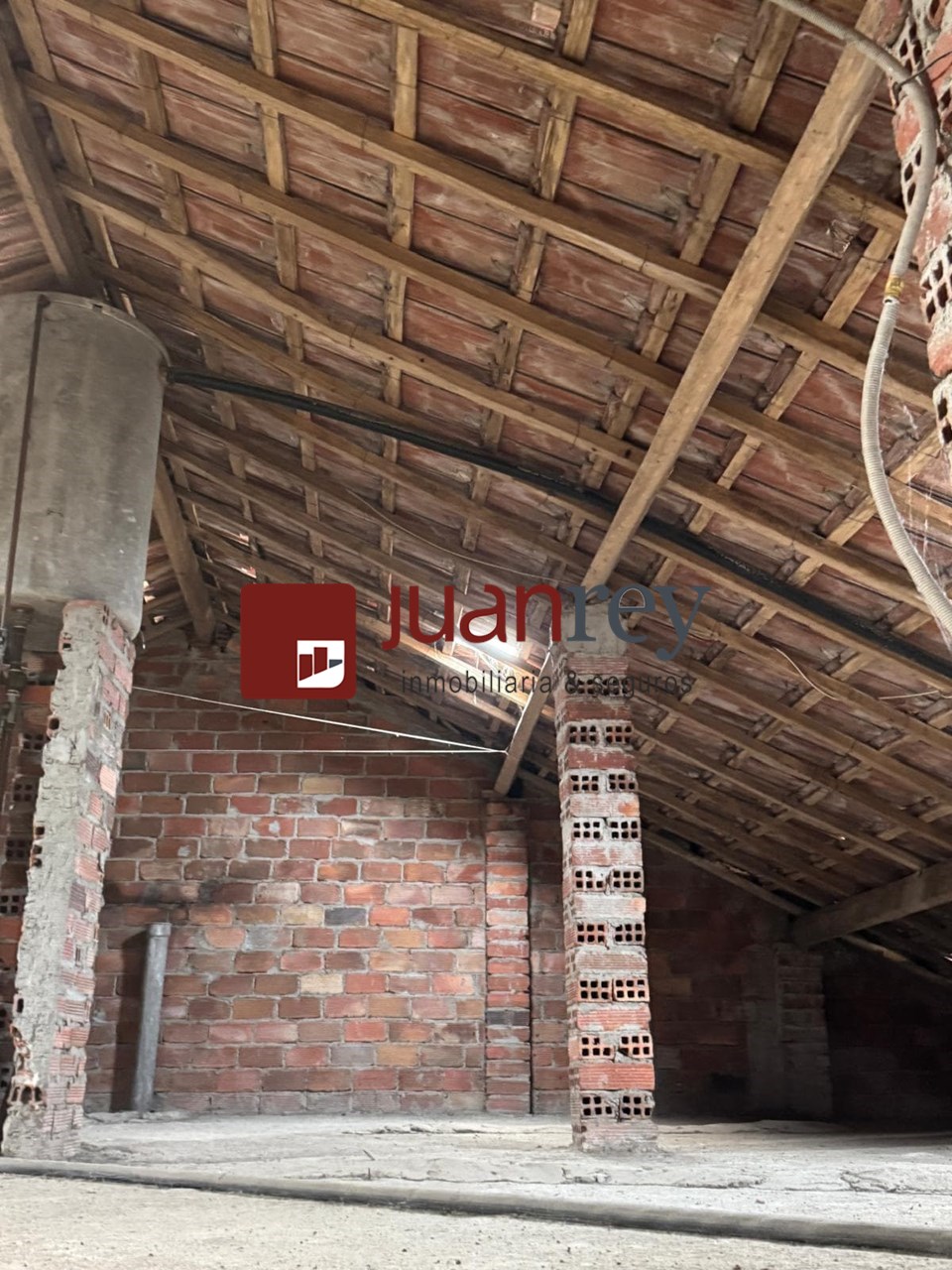 Foto 13 284 VENTA DE CASA