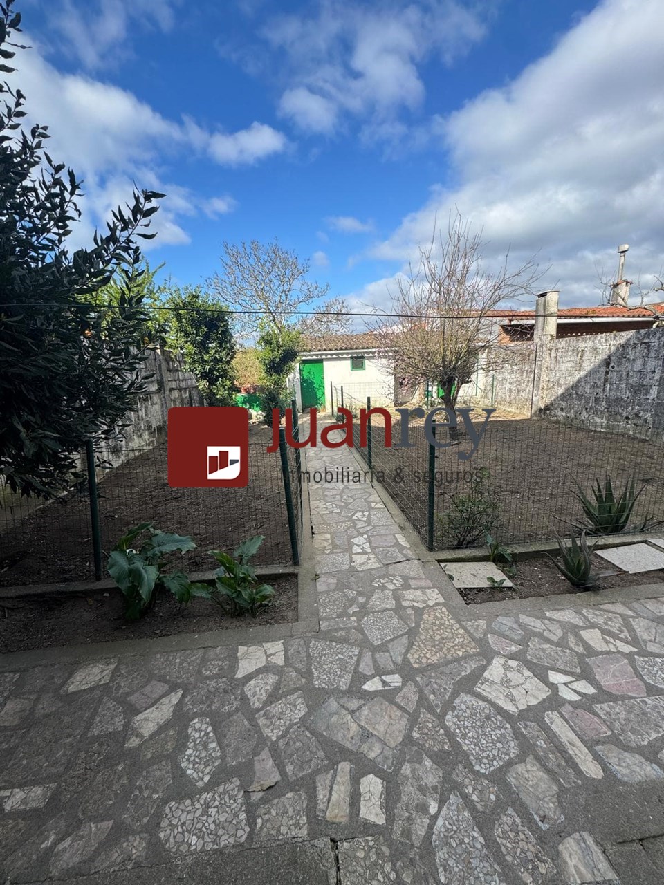 Foto 15 284 VENTA DE CASA