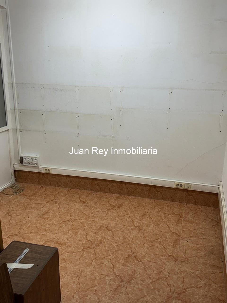 Foto 5 346 BAJO EN VENTA - AQLUILER EN CAMBADOS