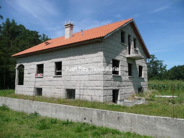 504 CASA EN CONSTRUCCIÓN EN VENTA - Ribadumia