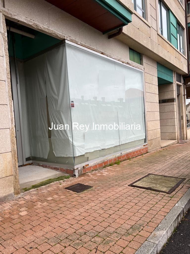 Foto 2 593 BAJO EN ALQUILER O VENTA EN SANXENXO