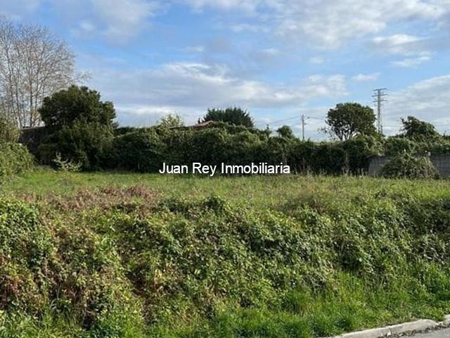 6 FINCA EDIFICABLE A LA VENTA EN CAMBADOS