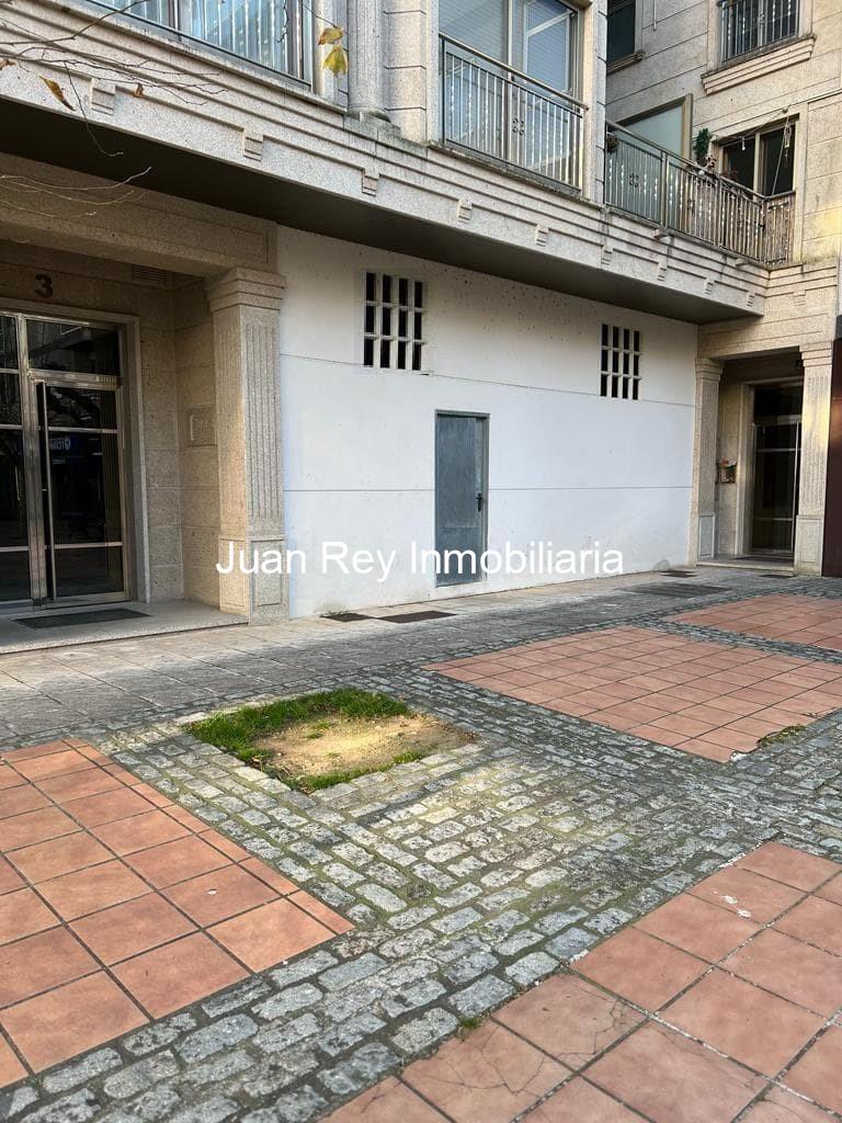 Foto 1 608 BAJO A LA VENTA EN VILLAGARCIA DE AROSA