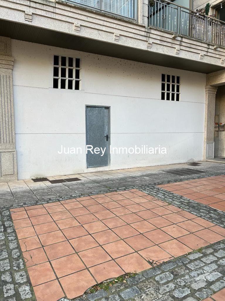 Foto 2 608 BAJO A LA VENTA EN VILLAGARCIA DE AROSA