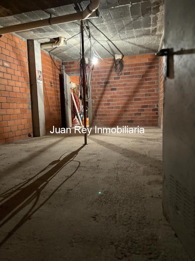 Foto 6 608 BAJO A LA VENTA EN VILLAGARCIA DE AROSA