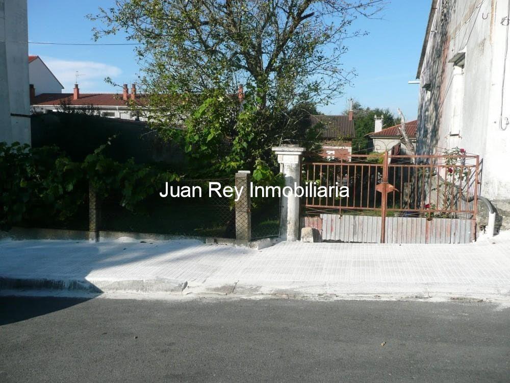 Foto 3 656 CASA DE PUEBLO EN VENTA - POSIBILIDAD DE EDIFICAR UN EDIFICIO DE VARIAS ALTURAS