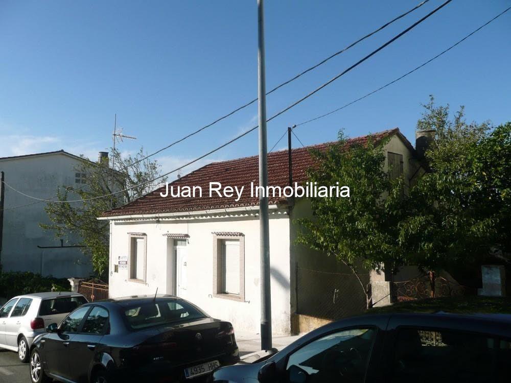 Foto 9 656 CASA DE PUEBLO EN VENTA - POSIBILIDAD DE EDIFICAR UN EDIFICIO DE VARIAS ALTURAS