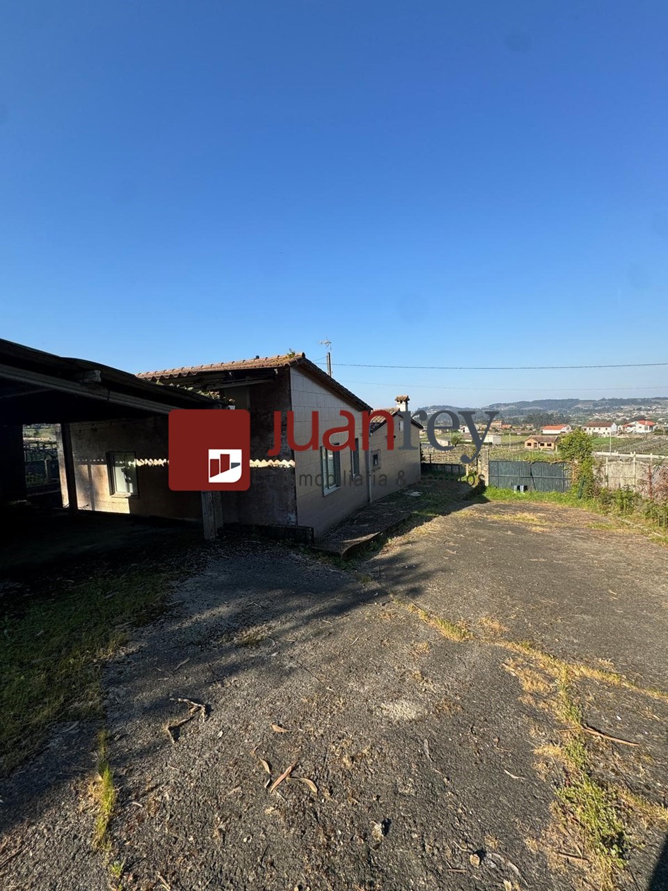 Foto 2 680 VENTA DE CASA