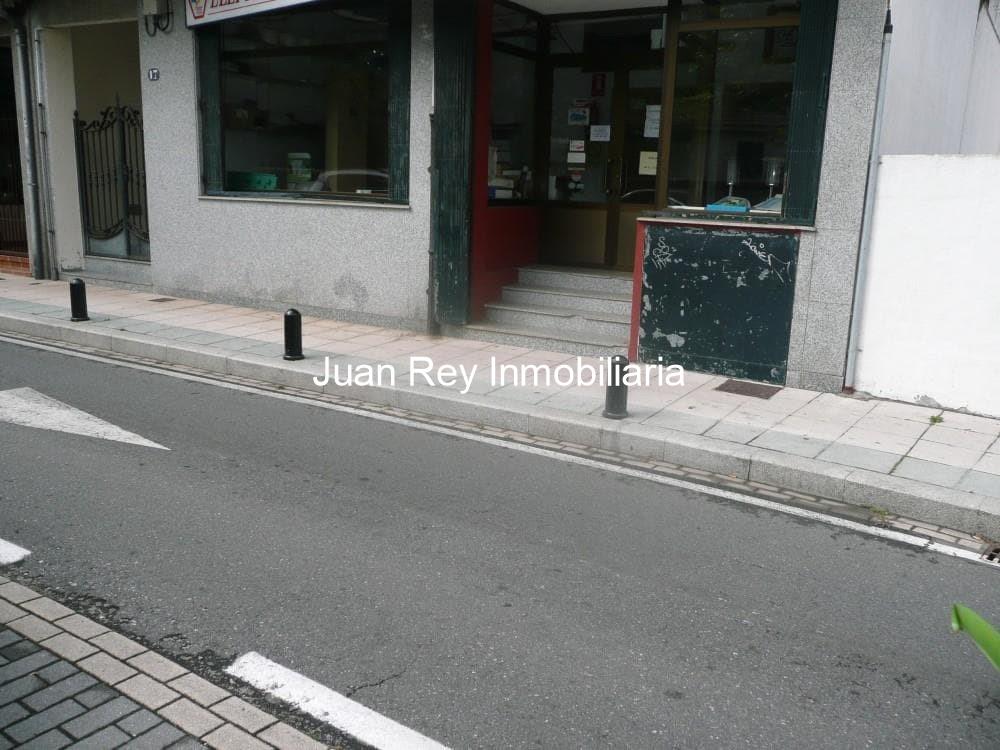 Foto 1 781 BAJO A LA VENTA CON SÓTANO EN CAMBADOS