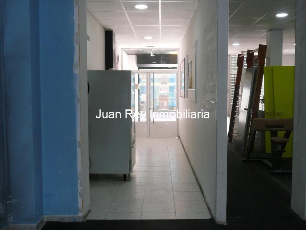 Foto 4 827 BAJO A LA VENTA 