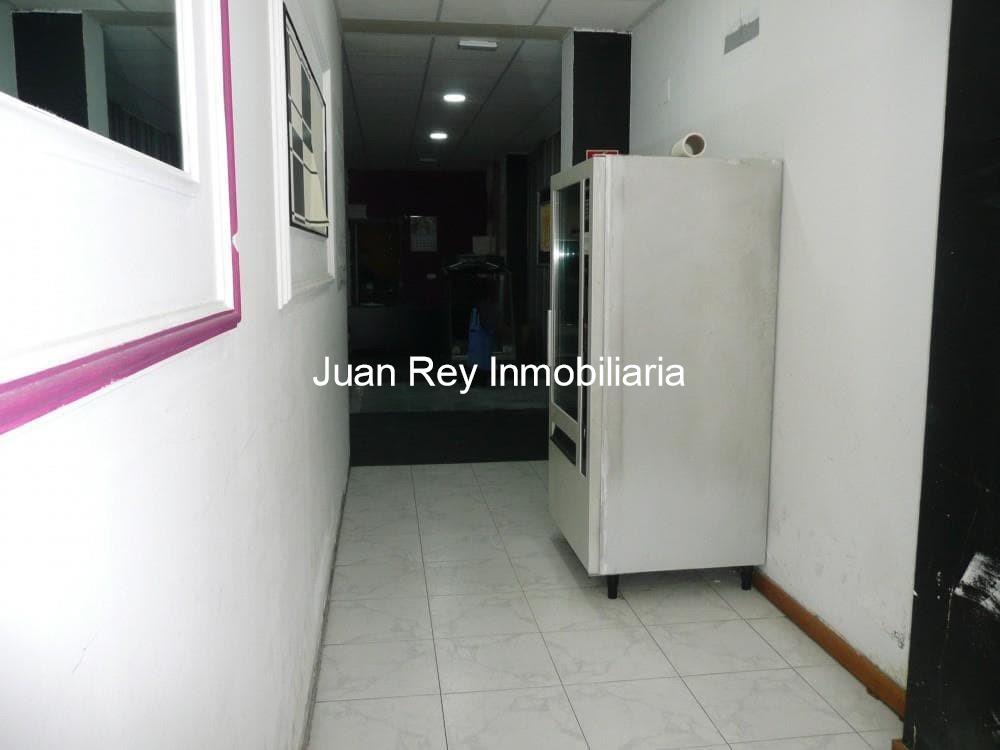 Foto 5 827 BAJO A LA VENTA 