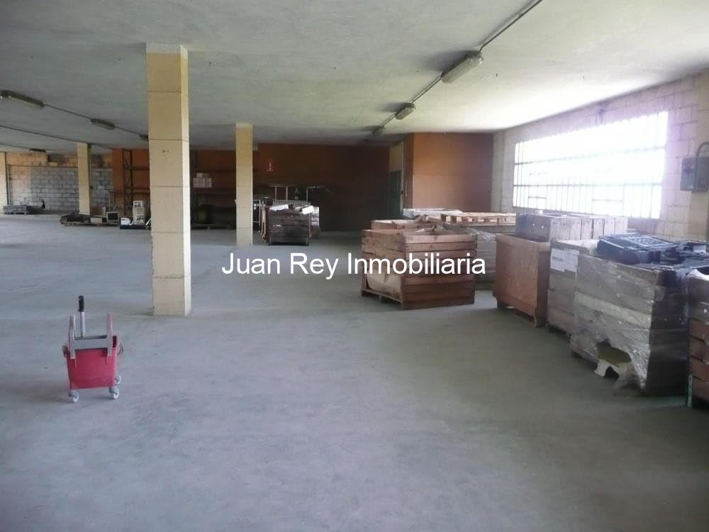 Foto 16 834 NAVE A LA VENTA