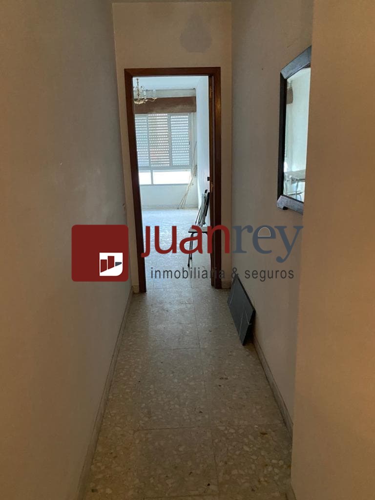 Foto 7 930 BAJO EN VENTA EN VILLAGARCIA DE AROSA  CON VIVIENDA 