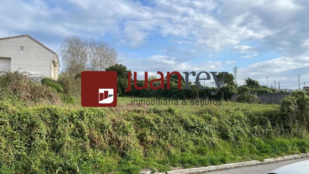 Foto 6 FINCA EDIFICABLE A LA VENTA EN CAMBADOS