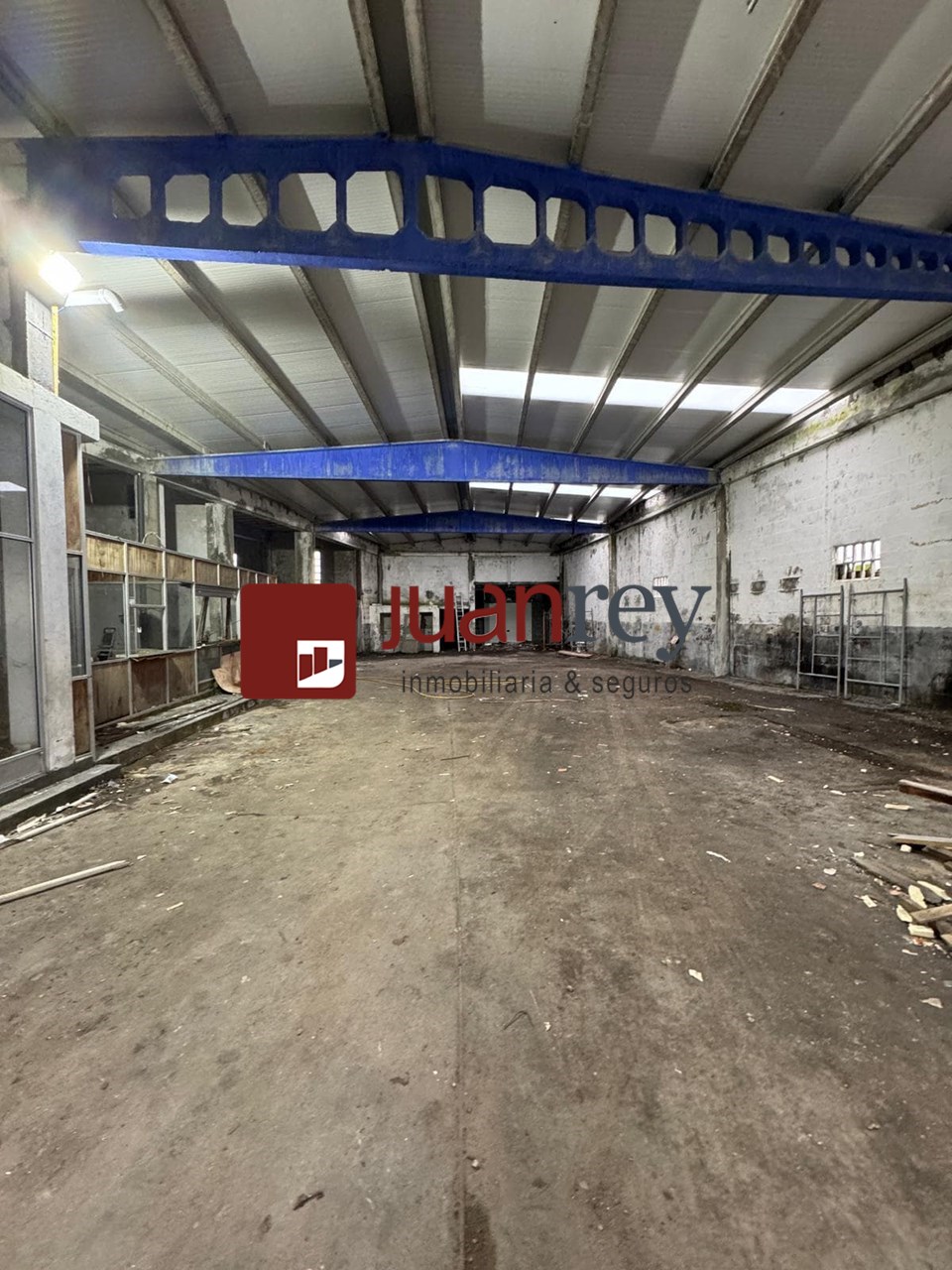 Foto 3 NAVE EN ALQUILER