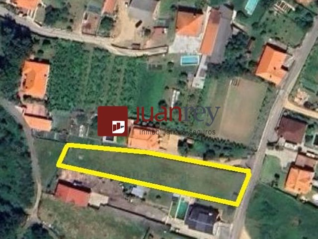 VENTA DE FINCA EDIFICABLE - Meis
